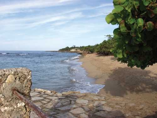 'Campismo - Caleton Blanco - playa' Check our website Cuba Travel Hotels .com often for updates.