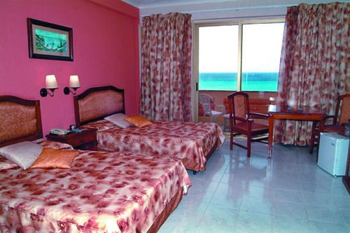 'Hotel - Varadero Internacional - habitacion' Check our website Cuba Travel Hotels .com often for updates.