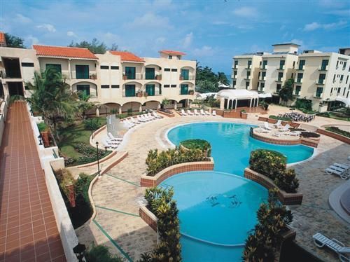 'Hotel - Los Delfines - piscina' Check our website Cuba Travel Hotels .com often for updates.